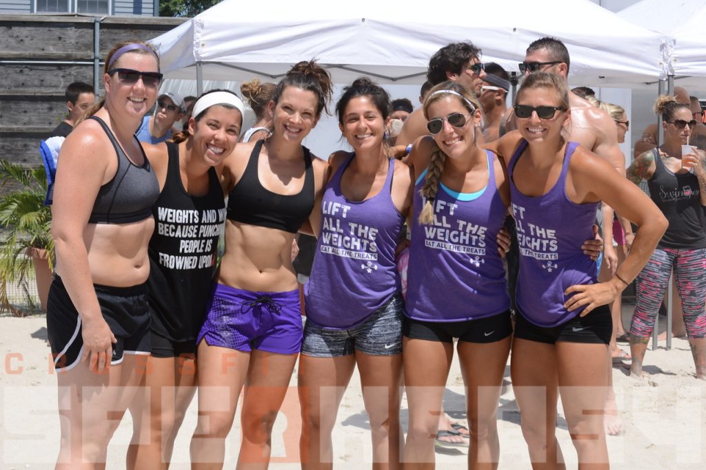 Just a few strong ladies of CFSE at CrossFit For a Cause. Teams Pups n PRs took first in their division!